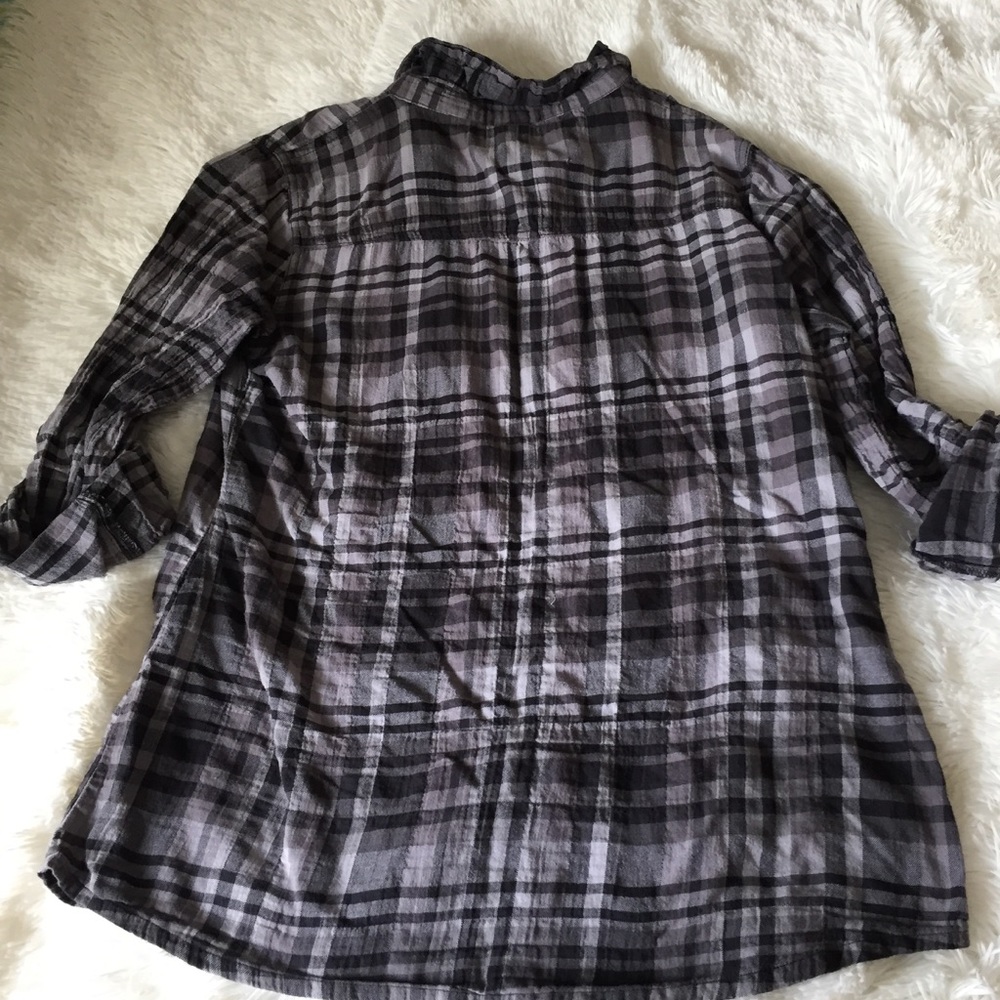 Plaid button down - Picture 2 of 3